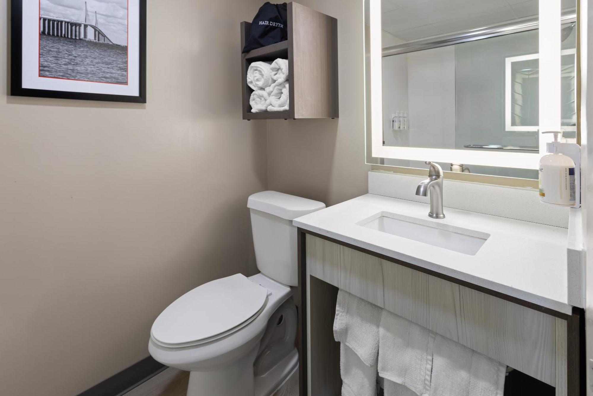 Ramada By Wyndham Parsippany Hotel Eksteriør billede